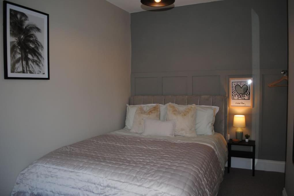 Cosy Renovated House In Warrington别墅 外观 照片